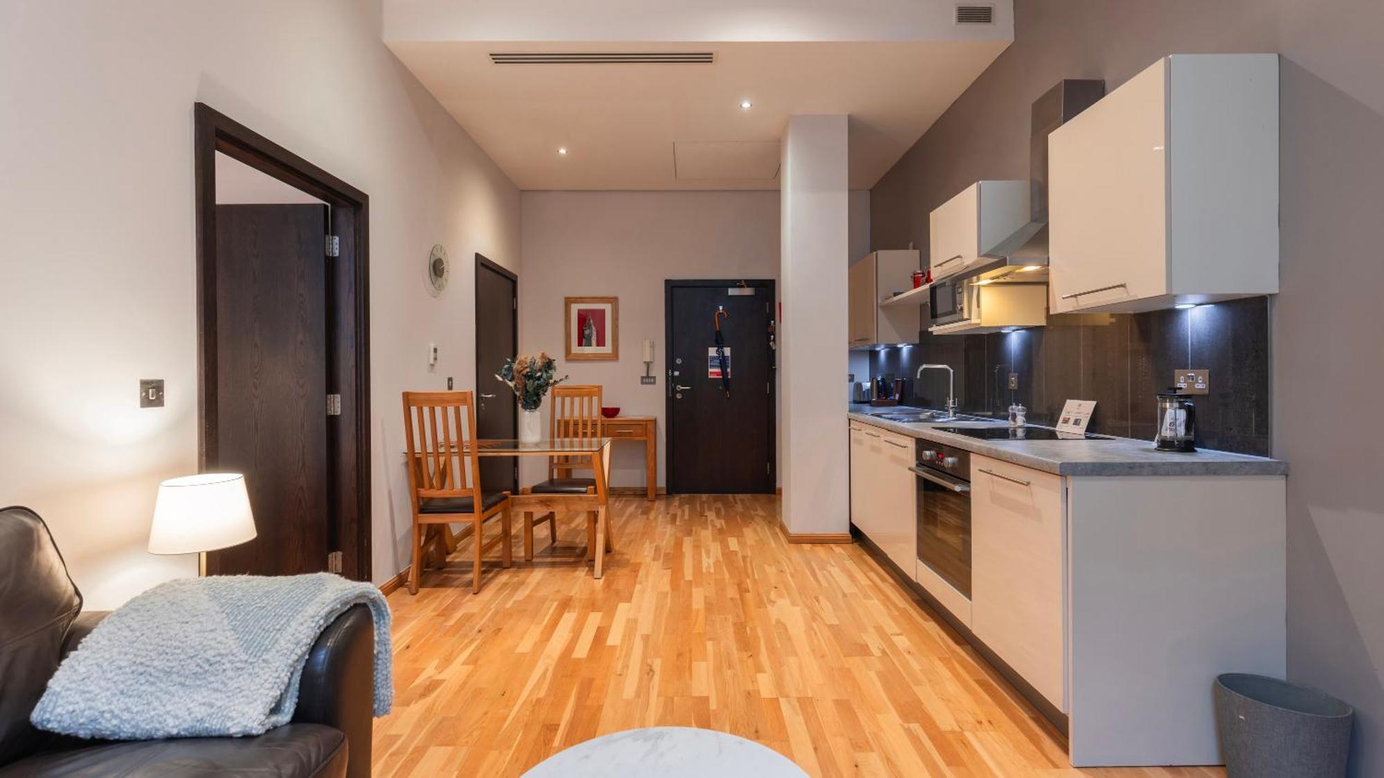 Cannon Street Serviced Apartments By Lovelystay Londra Dış mekan fotoğraf